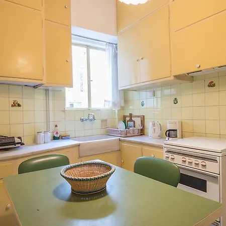 Victoria Dream Apartment Athens